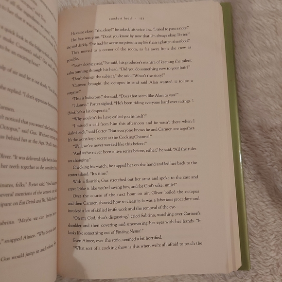 Comfort food by Kate Jacobs novel - Picture 5 of 6